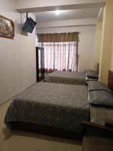 Hostal acacias
