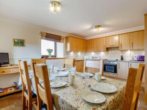 2 Bed in Perth oc-86059