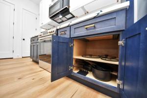 Spacious 4BR Combo Near NRG Downtown