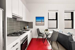 Starlet | 3PM Check out | Midtown | Walkable