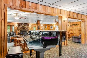 The Bear Lodge