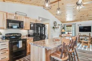 Knotty Pine Escape