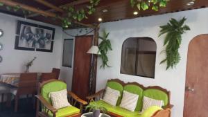casa posada paracas