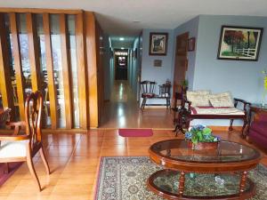 Quiet & ideal bedroom in Del Valle