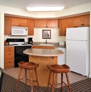 Angels Camp Resort Two Apartments with Resort Access