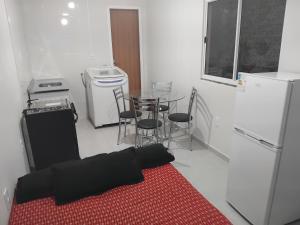 SUiTE MOBILIADA