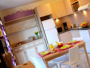 Saint-Cyprien Holiday Stay for 4
