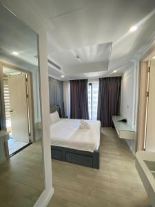 Gold Coast Apartment Sea Nha Trang - SanSan