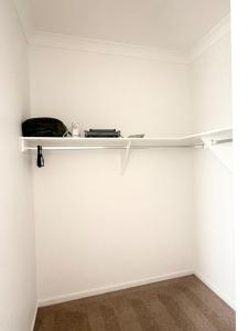 Forest Lake Private Entry Brand New 1 Bedroom 1 Living room