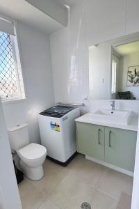 Forest Lake Private Entry Brand New 1 Bedroom 1 Living room