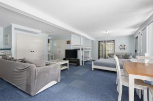 Quandamooka Beach House