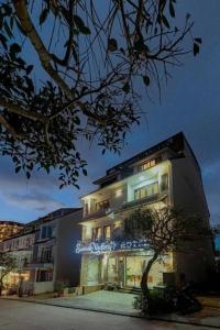 Sunrise Valley Dalat Hotel
