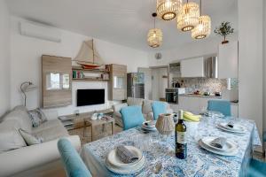 Casa Pepitas apt sea front Monopoli - Happy Rentals