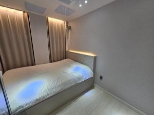Family Suite with Kitchen & Washer
