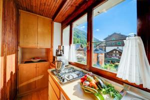 Monterosa Cozy Apartment 200m From Ski - Happy Rentals
