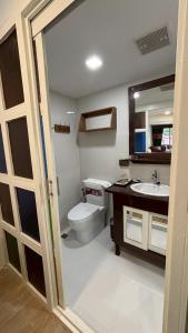 Andalay House