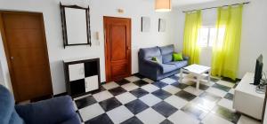 Piso centrico en Conil solo alquilamos a familias