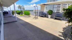 Pattaya Jomtien Beachside at NeO Seaview Condo