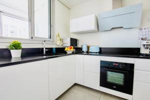 2 ch, climatisé, parking, localisation premium