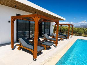 Antiope Retreat