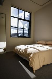The Fitzroy Warehouse Loft - Balcony