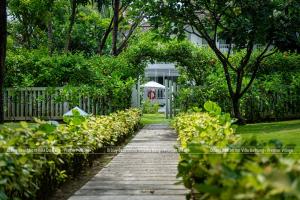 DiStay Beachfront Villa - Premier Village Da Nang