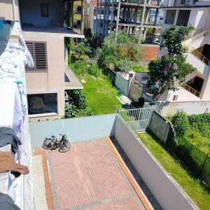 Adventure Beach Hostel Durres