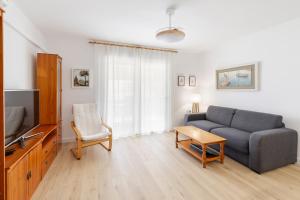 Cozy Sea View Flat