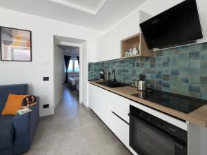 Villa Laca - Sensational coast view with Jacuzzi