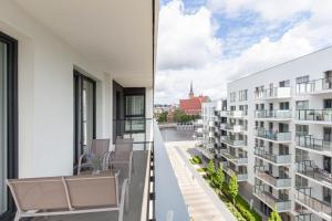 Apartly- Slow nad Odrą & Balkon