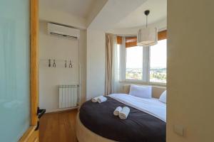 Wehost-Dream Penthouse