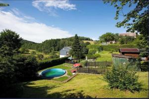 Gemütliche und großzügige Ferienwohnung in der Sächsischen Schweiz mit Garten