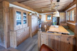 Charming mountain flat with sauna