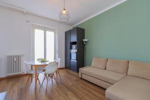 Xenia Milano - 2 rooms apt in Viale Suzzani 88