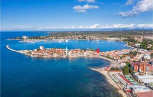Beach Front Apartment In Umag With House Sea View