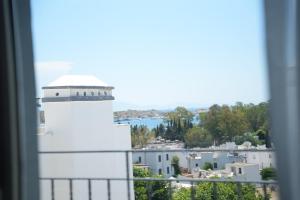 Quatro Life Hotel