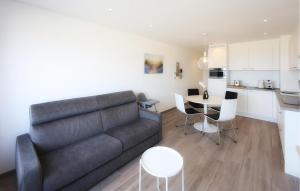 1 Bedroom Stunning Apartment In Oostende