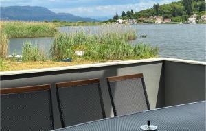 4 Bedroom Stunning Home In Mihalj