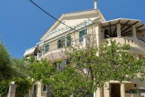 Jennifers Apartments