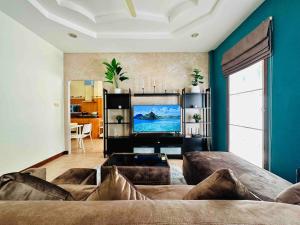Bangtao Kyes House 2 bedroom with pool