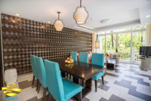 Danang pool villa by Esea43