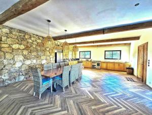 New House With Indoor Pool In Balagne