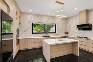 ELIVAAS Signature Nedumbally 4 BHK Villa with Office Space, Balcony Sit-Out & Lounge Area Near Edapally Church