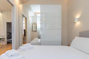 Xenia Milano - 2 room apt in via Teodosio 60