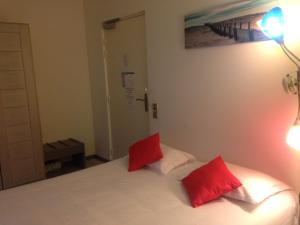 Hotels Hotel-Restaurant Du Port : photos des chambres