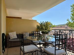 Blue Bird - T2 tout confort centre-ville Brignoles