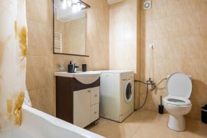 Summerland Lake View Apartament