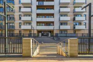 Szczecin Bronowicka Harmony Apartment by BookingHost
