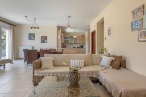 Villa Melenia 1