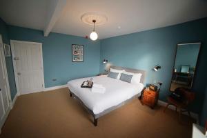 The Alma Taverns Boutique Suites - Room 1 - Hopewell